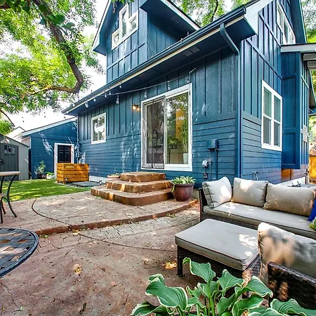 Blue Sky Bungalow